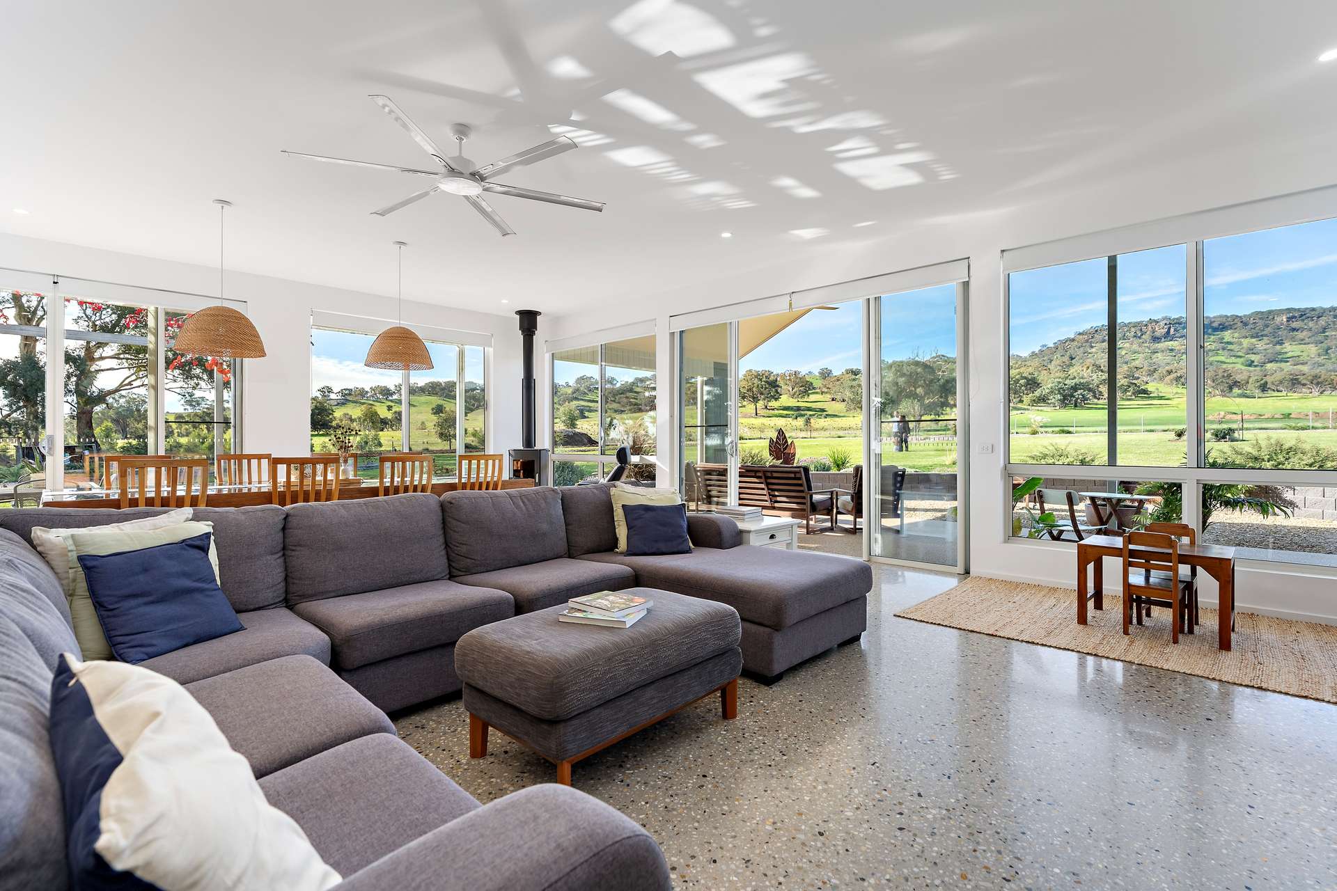 940 Coach Road, Culcairn For Sale by Farmbuy.com - image 6