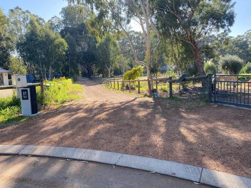 13 Phizam Place, Darling Downs WA 6122