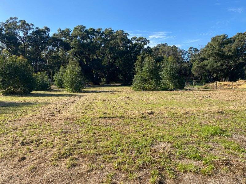 13 Phizam Place, Darling Downs For Sale by Farmbuy.com - image 9