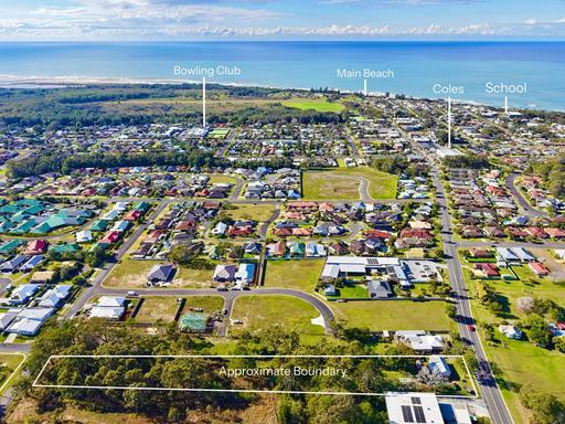 Farm For Sale - NSW - Old Bar - 2430 - A STRATEGIC INVESTMENT IN OLD BAR'S GROWTH 