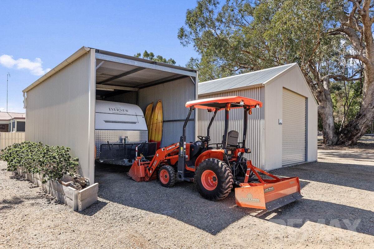 16 Kapooka Road, San Isidore For Sale by Farmbuy.com - image 24