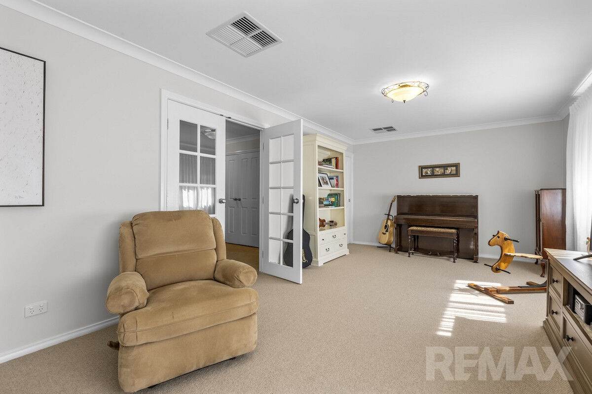 16 Kapooka Road, San Isidore For Sale by Farmbuy.com - image 4