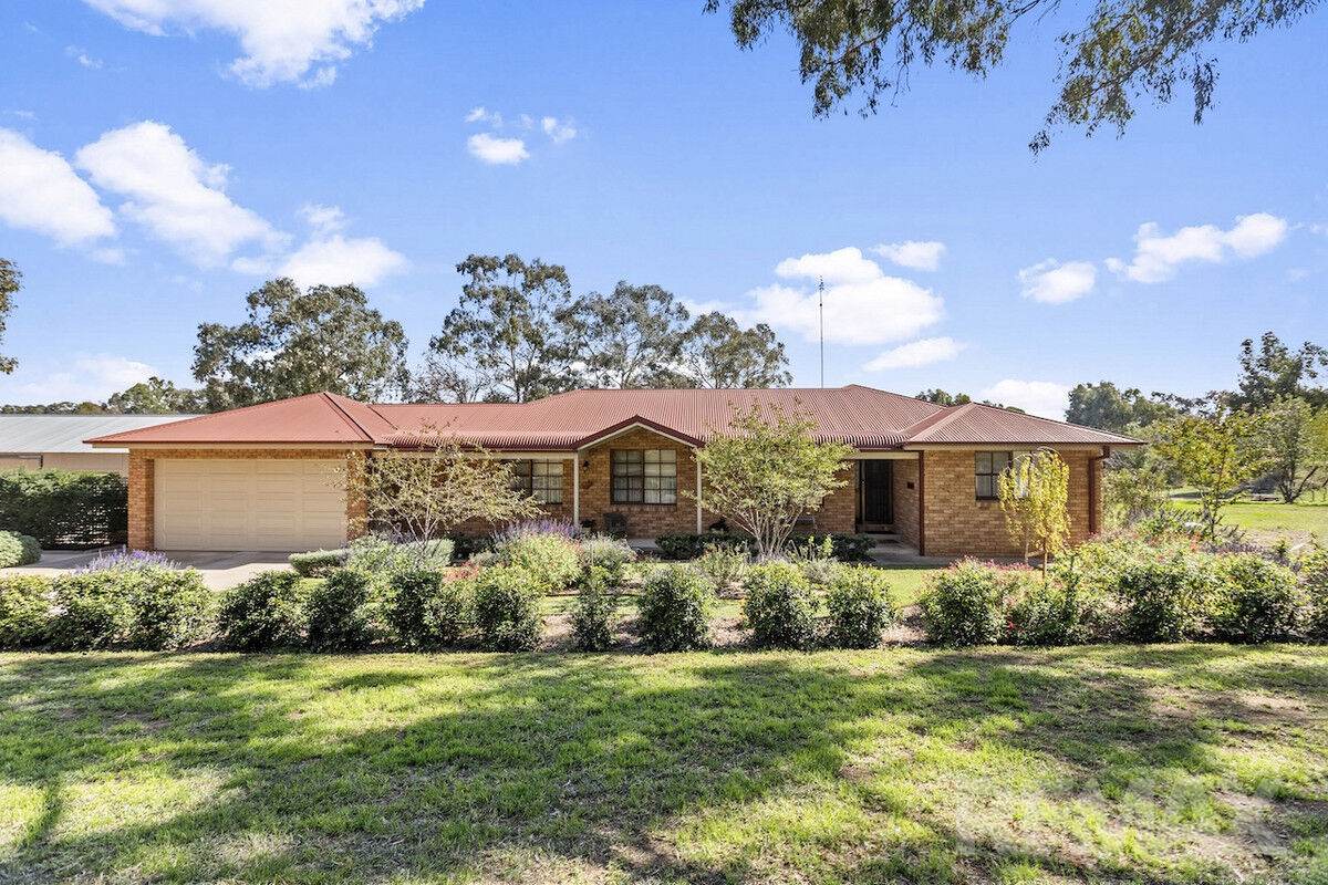 16 Kapooka Road, San Isidore For Sale by Farmbuy.com - image 2