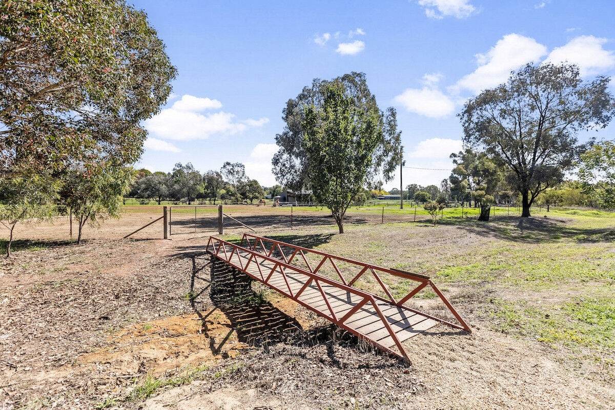 16 Kapooka Road, San Isidore For Sale by Farmbuy.com - image 19