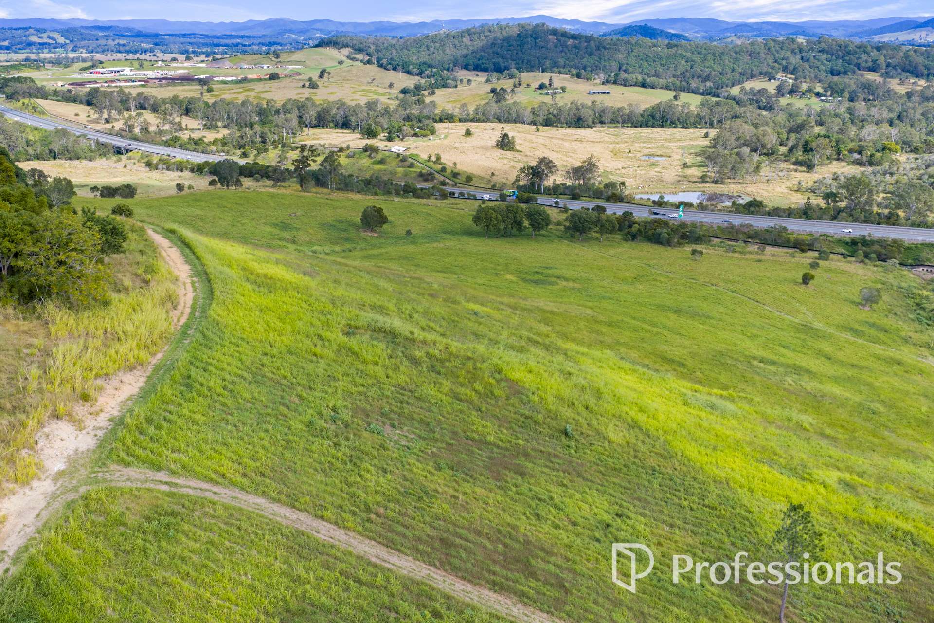 449 Kenman Road, Traveston For Sale by Farmbuy.com - image 11