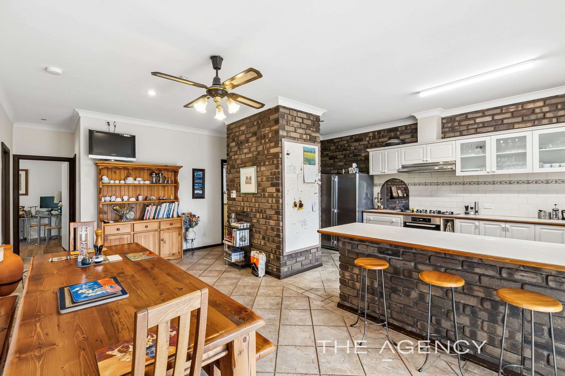 250 Tomlinson Road, Hovea For Sale by Farmbuy.com - image 13