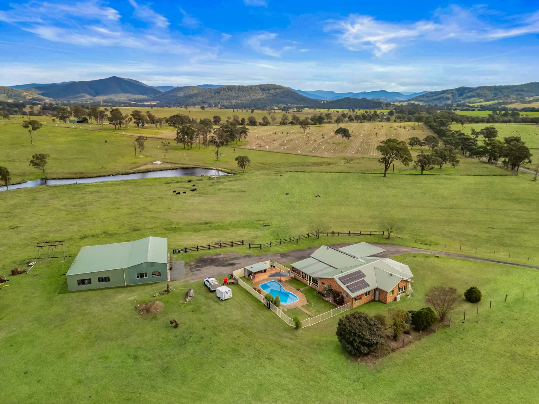 5 Faulkland Road, Gloucester For Sale by Farmbuy.com - image 28