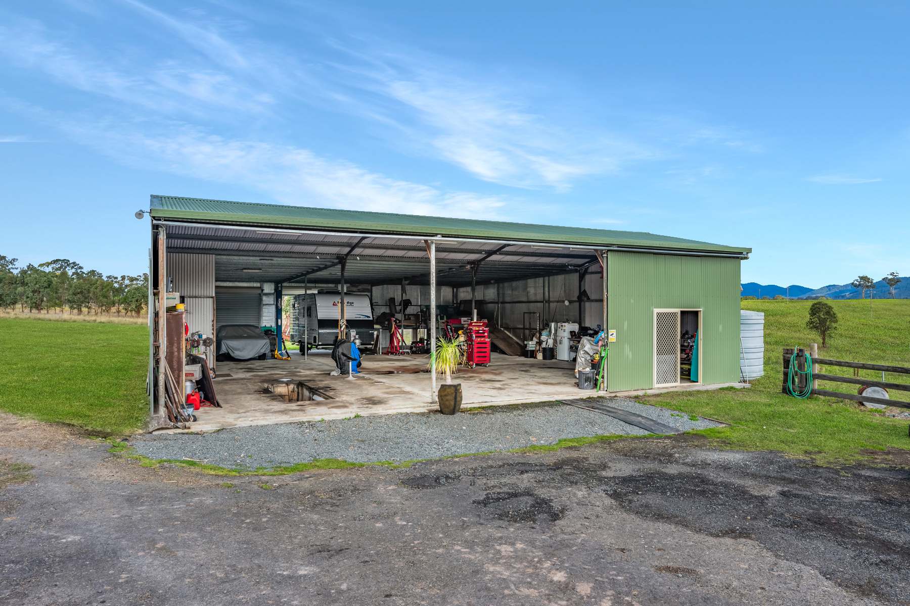 5 Faulkland Road, Gloucester For Sale by Farmbuy.com - image 22