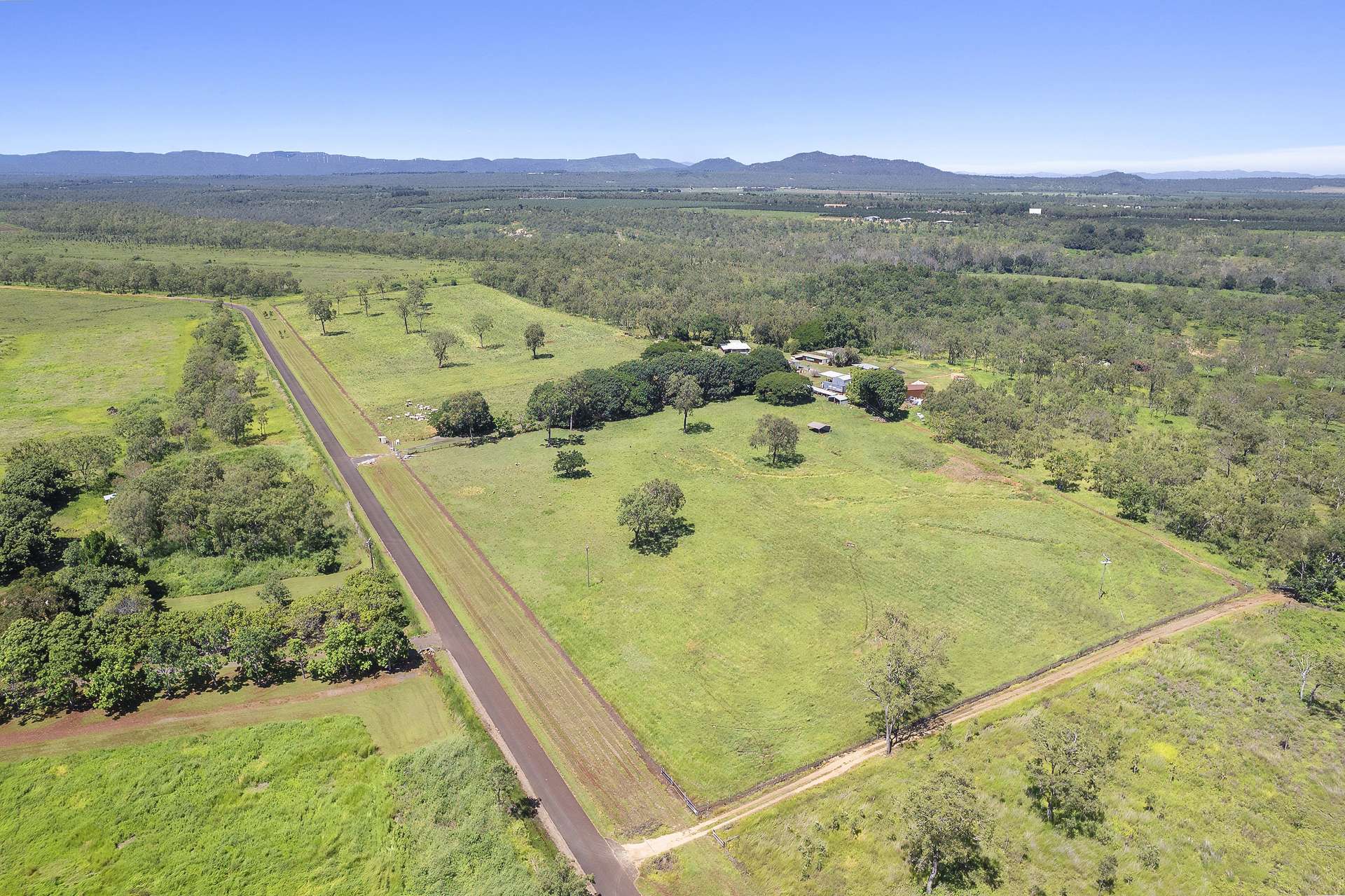 484 Fichera Road, Mareeba For Sale by Farmbuy.com - image 14