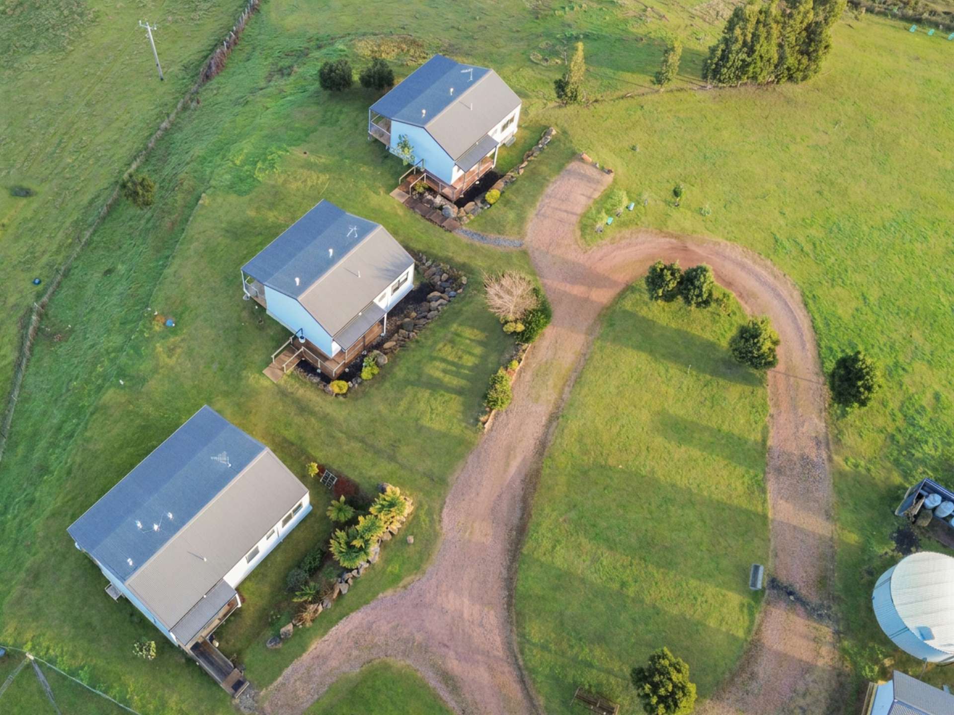 256 Careys Road, West Kentish For Sale by Farmbuy.com - image 32