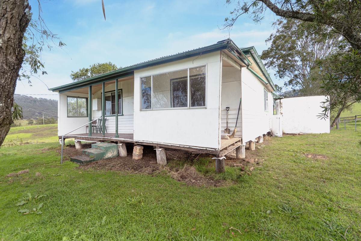 680 Summer Hill Road, Summer Hill For Sale by Farmbuy.com - image 13