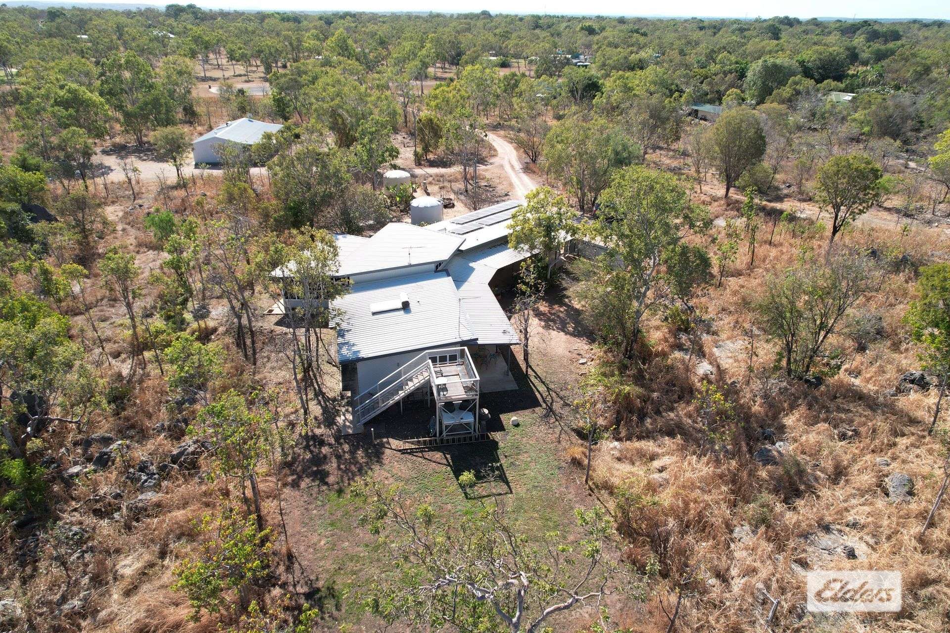 35 Usher Road, Katherine For Sale by Farmbuy.com - image 2