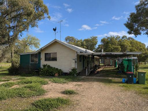 Farm For Sale - VIC - Gunbower - 3566 - Lifestyle Escape with Exceptional Shedding & Endless Potential 