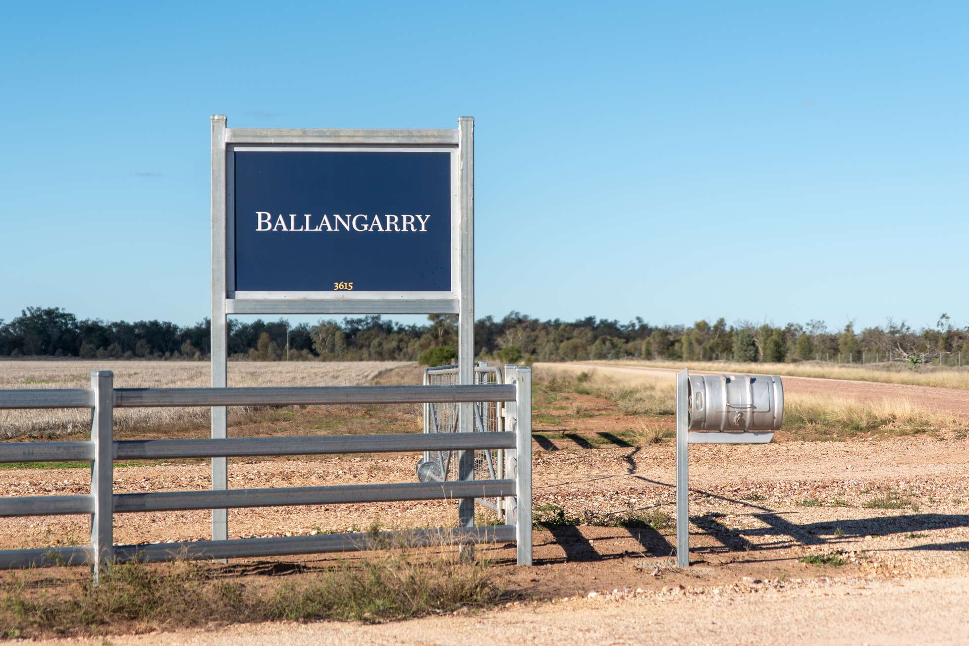 3615 Ballangarry Road, Thallon For Sale by Farmbuy.com - image 5