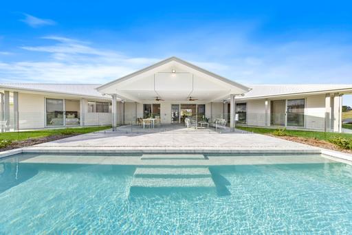 33 Swagmans Ridge, Chatsworth QLD 4570