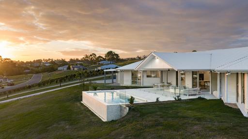 33 Swagmans Ridge, Chatsworth QLD 4570