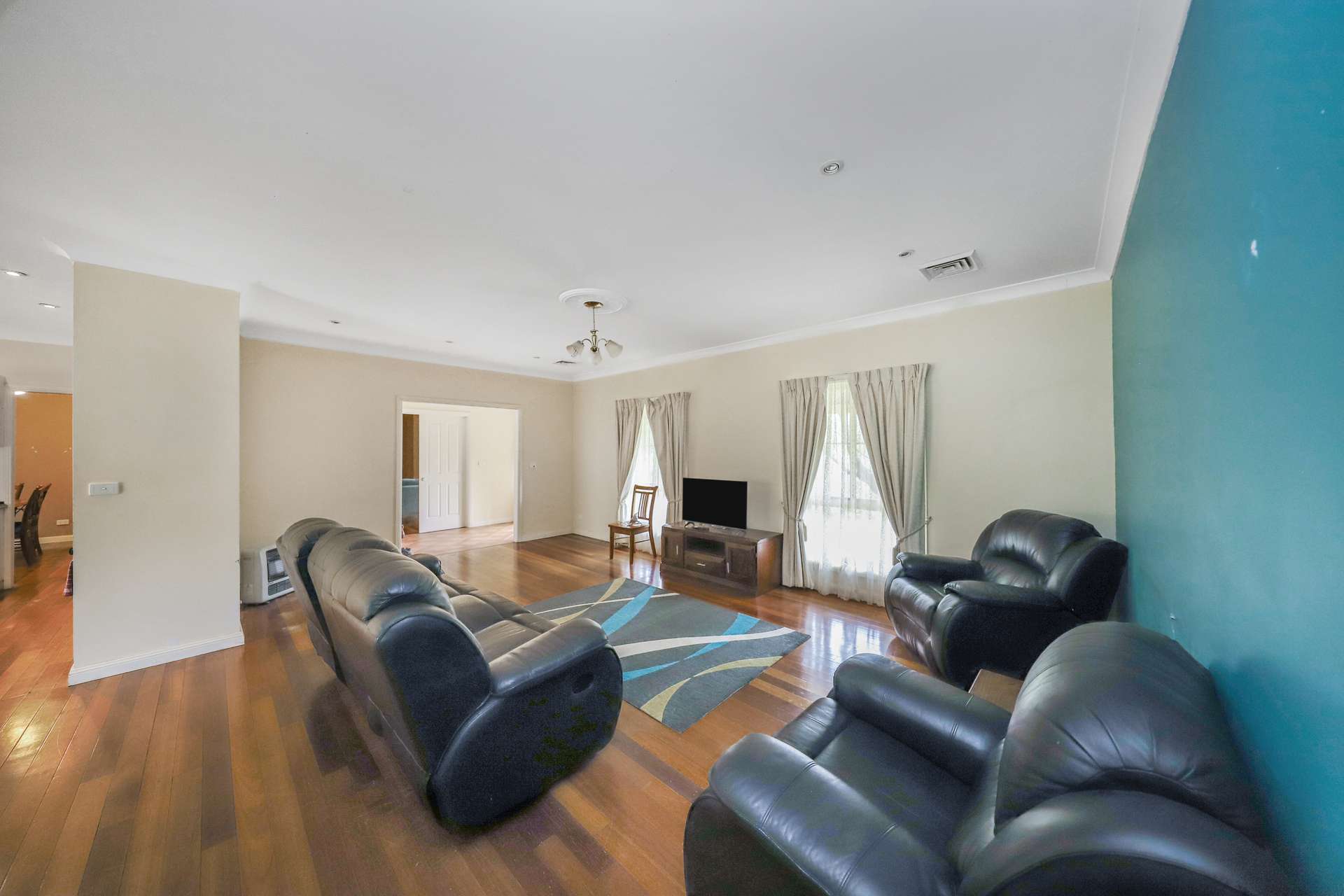 98-102 Blowering Road, Tumut For Sale by Farmbuy.com - image 2