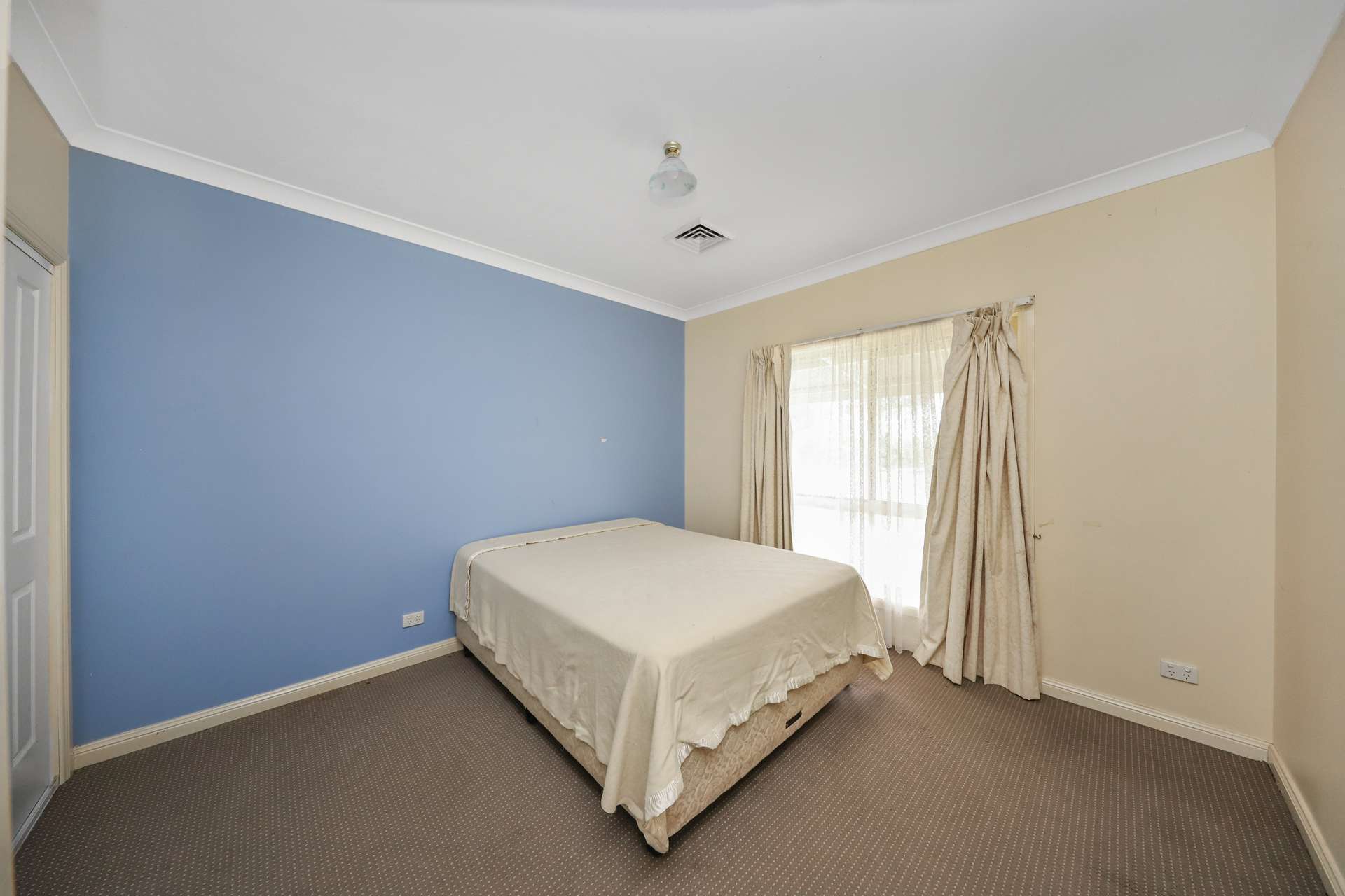 98-102 Blowering Road, Tumut For Sale by Farmbuy.com - image 12