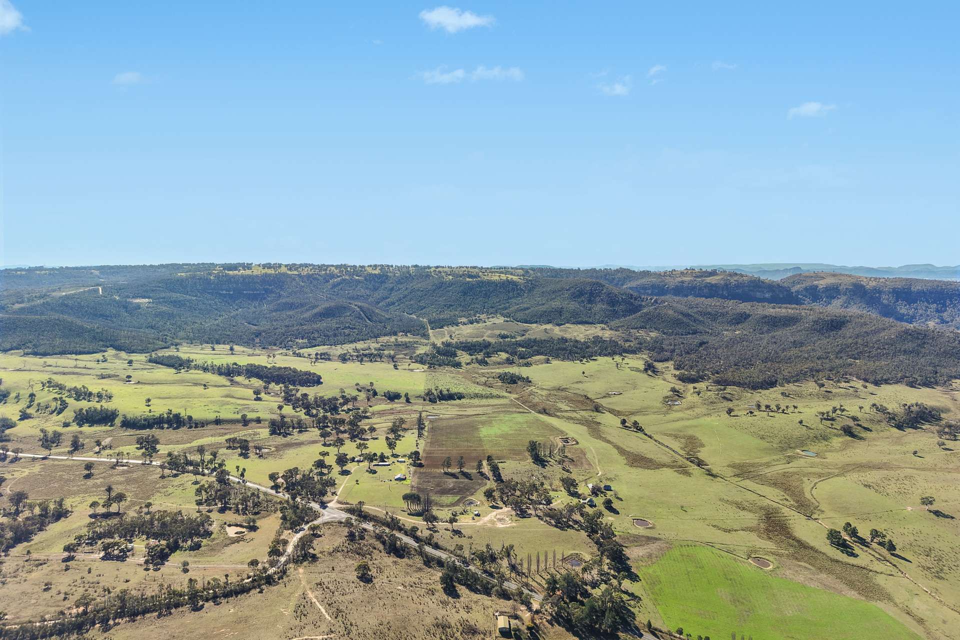 5506 Castlereagh Highway, Running Stream For Sale by Farmbuy.com - image 1