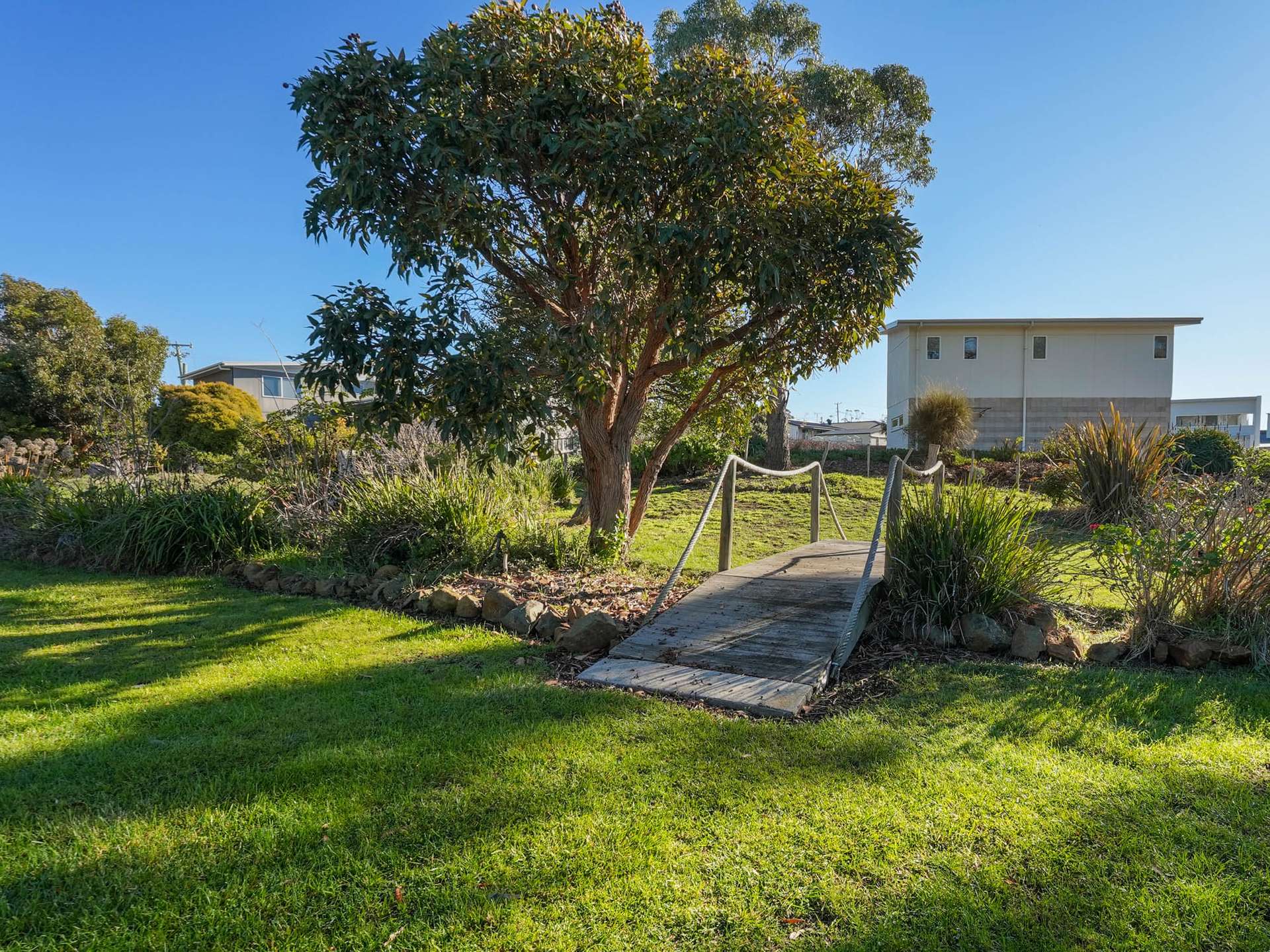 3 Kennedia Place, Swansea For Sale by Farmbuy.com - image 22