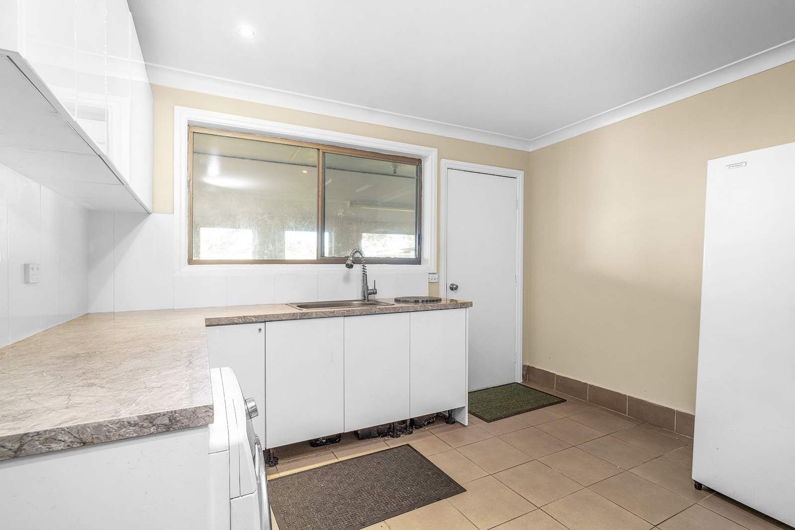 2696 Middle Arm Road, Roslyn For Sale by Farmbuy.com - image 31