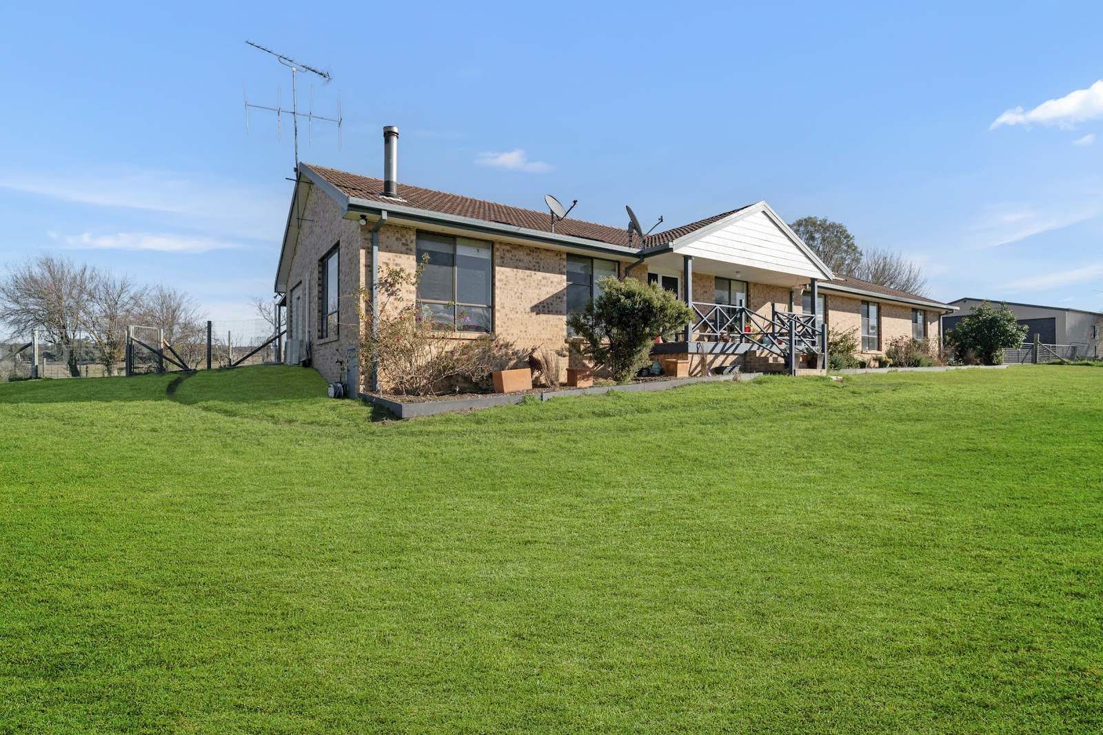 2696 Middle Arm Road, Roslyn For Sale by Farmbuy.com - image 8
