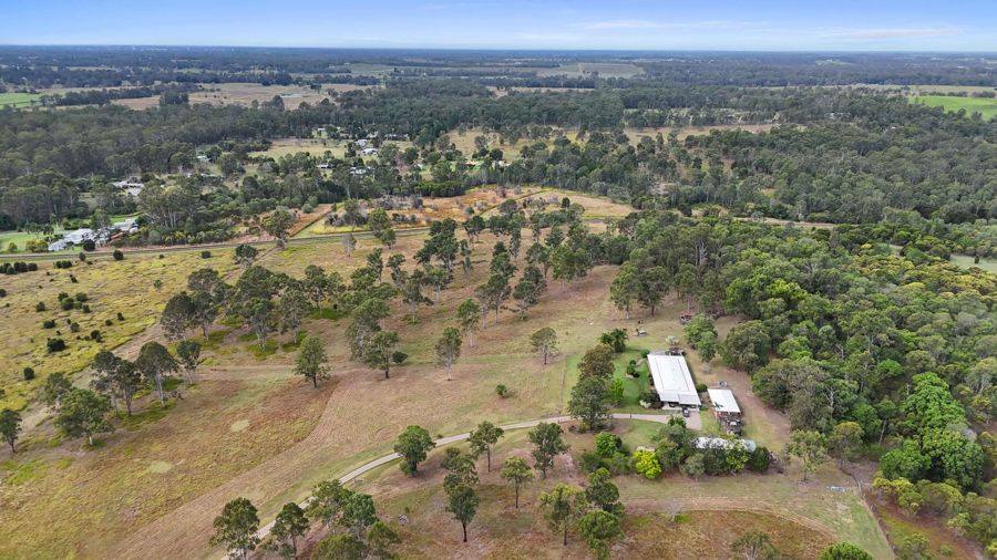 795 Mungar Road, Grahams Creek For Sale by Farmbuy.com - image 16