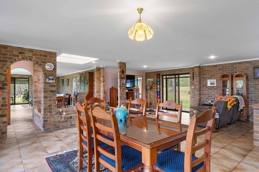 795 Mungar Road, Grahams Creek For Sale by Farmbuy.com - image 5