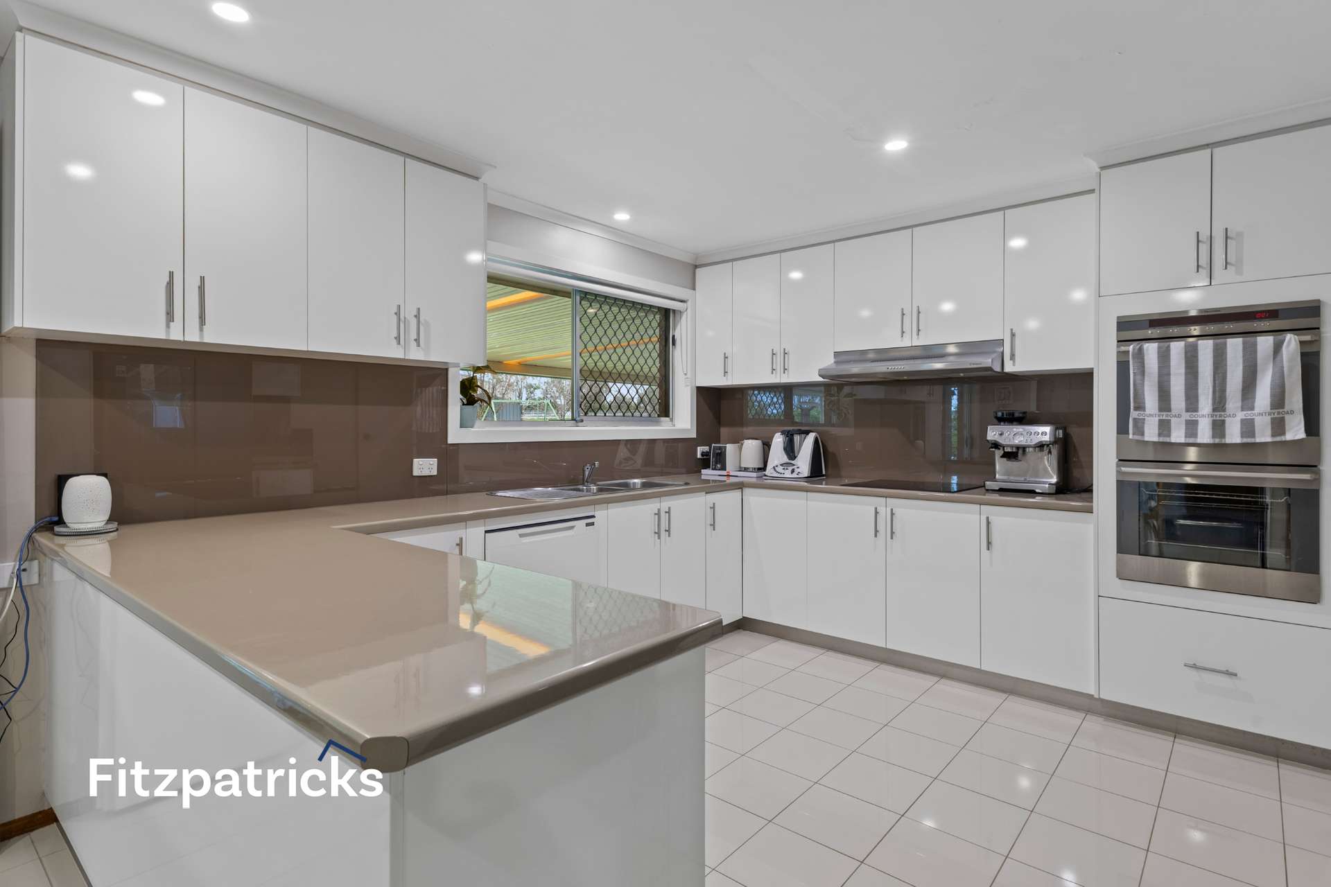 62 Rosevale Drive, Lake Albert For Sale by Farmbuy.com - image 5