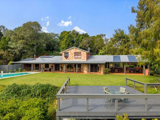 Farm For Sale - QLD - Maleny - 4552 - STYLISH HORSE PROPERTY - ENVIABLE LOCATION - BOUTIQUE ACCOMMODATION 