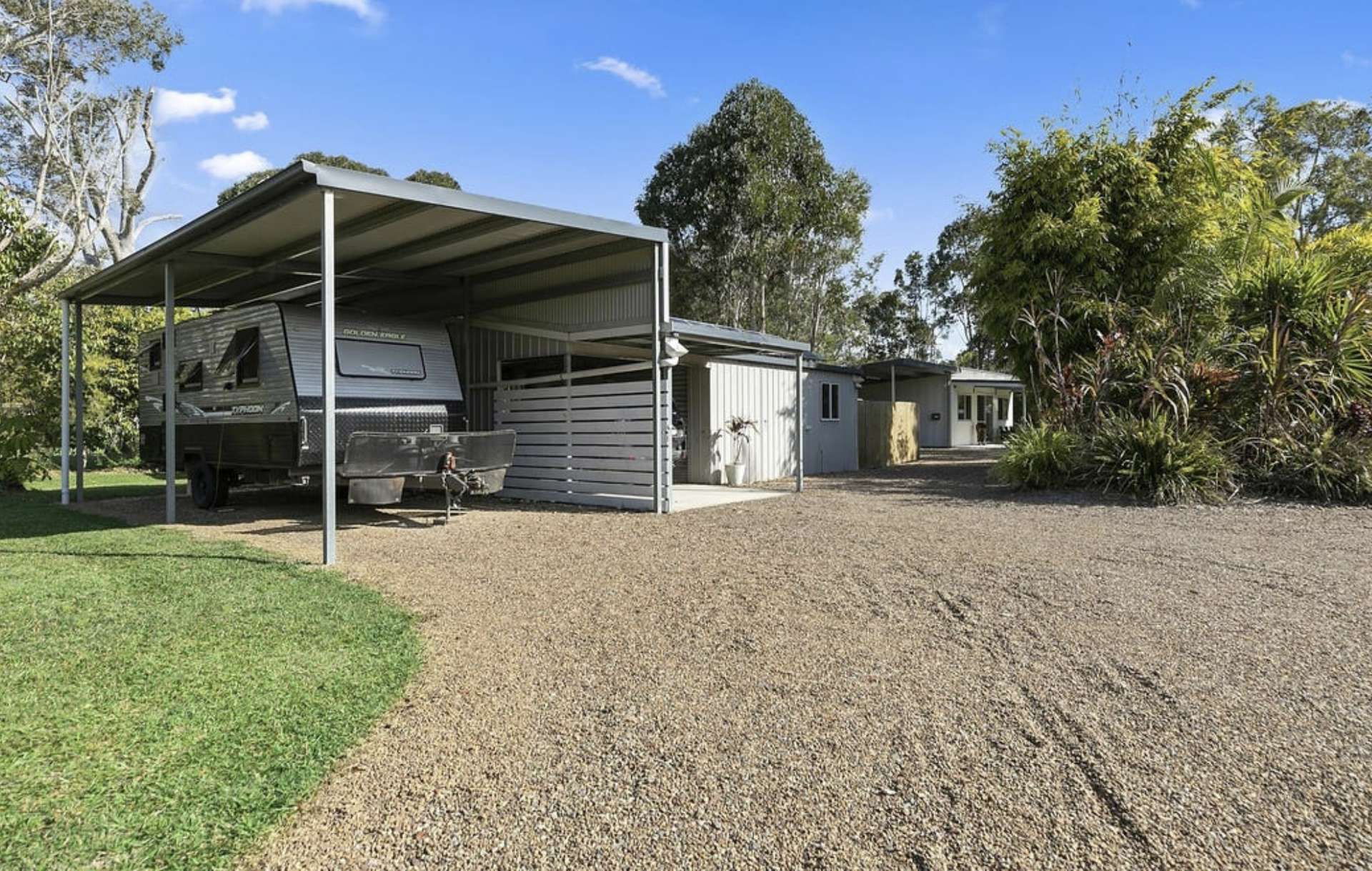 11 Edington Drive, Cooroibah For Sale by Farmbuy.com - image 12
