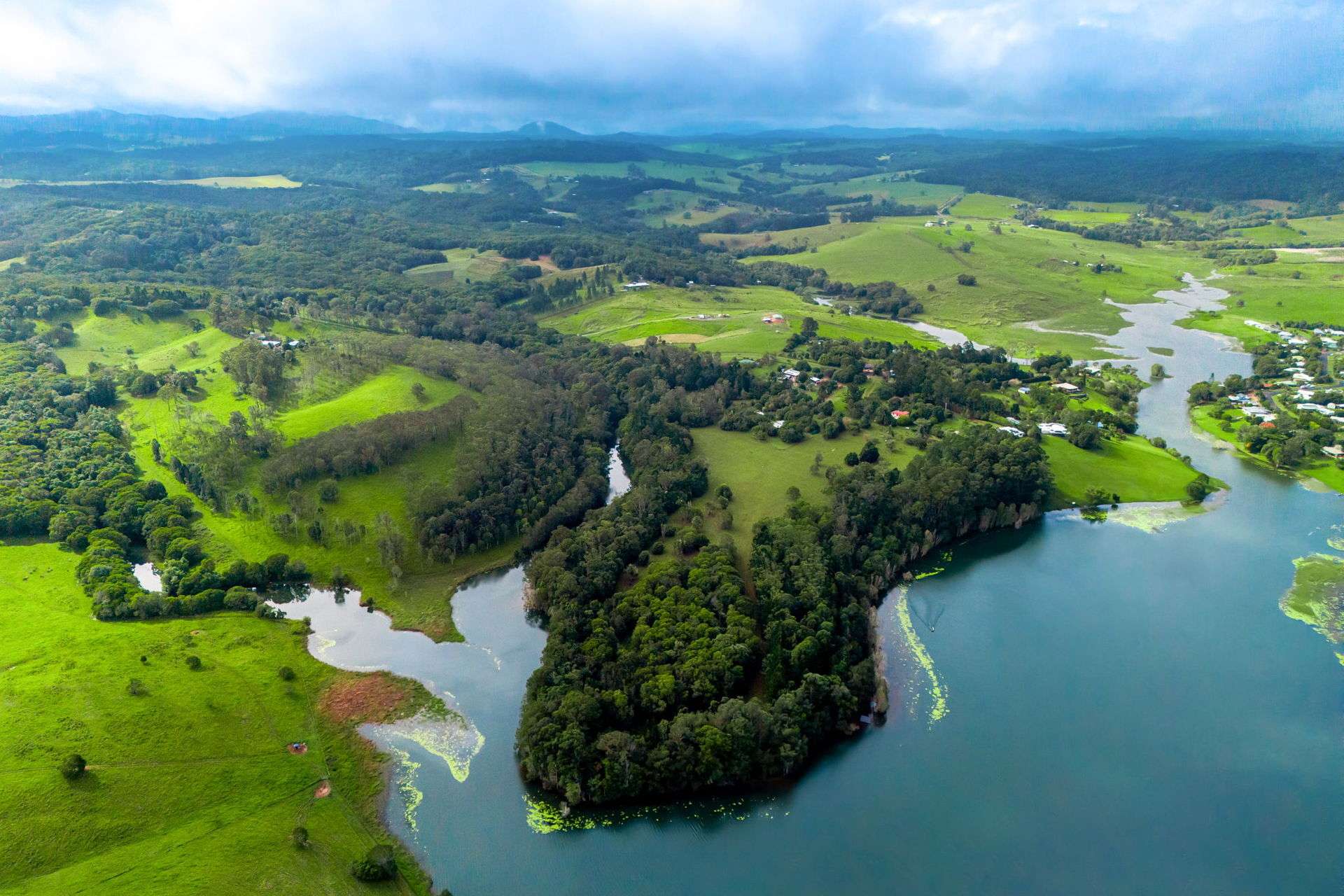 78 Fletcher Road, Yungaburra For Sale by Farmbuy.com - image 2