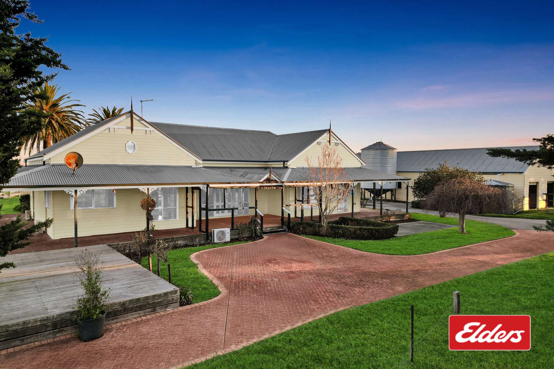 3215 Ballarto Road, Pakenham South For Sale by Farmbuy.com - image 2