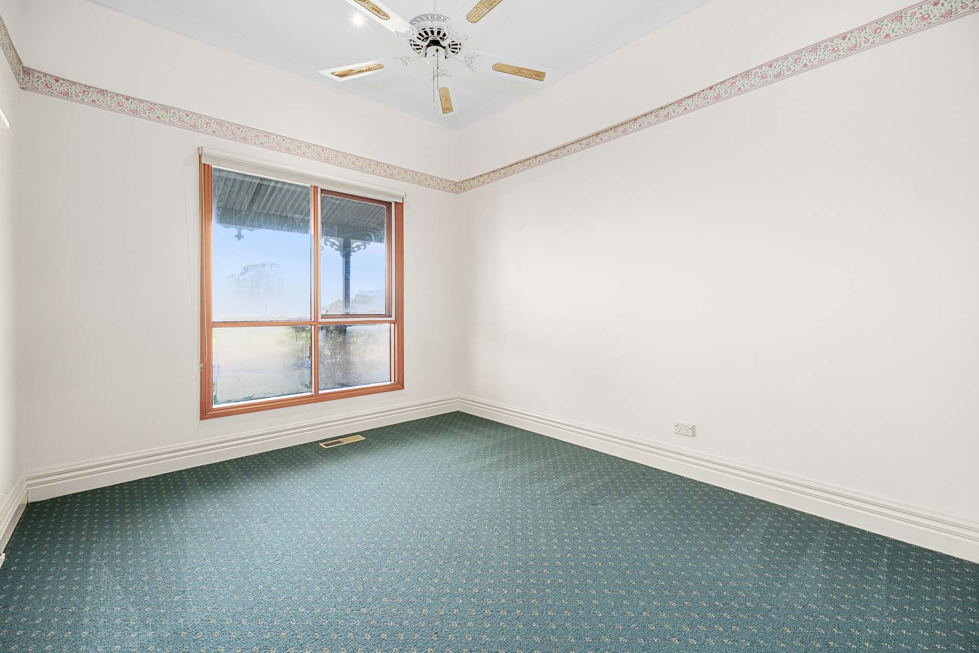 3215 Ballarto Road, Pakenham South For Sale by Farmbuy.com - image 11