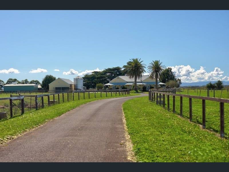 3215 Ballarto Road, Pakenham South For Sale by Farmbuy.com - image 21