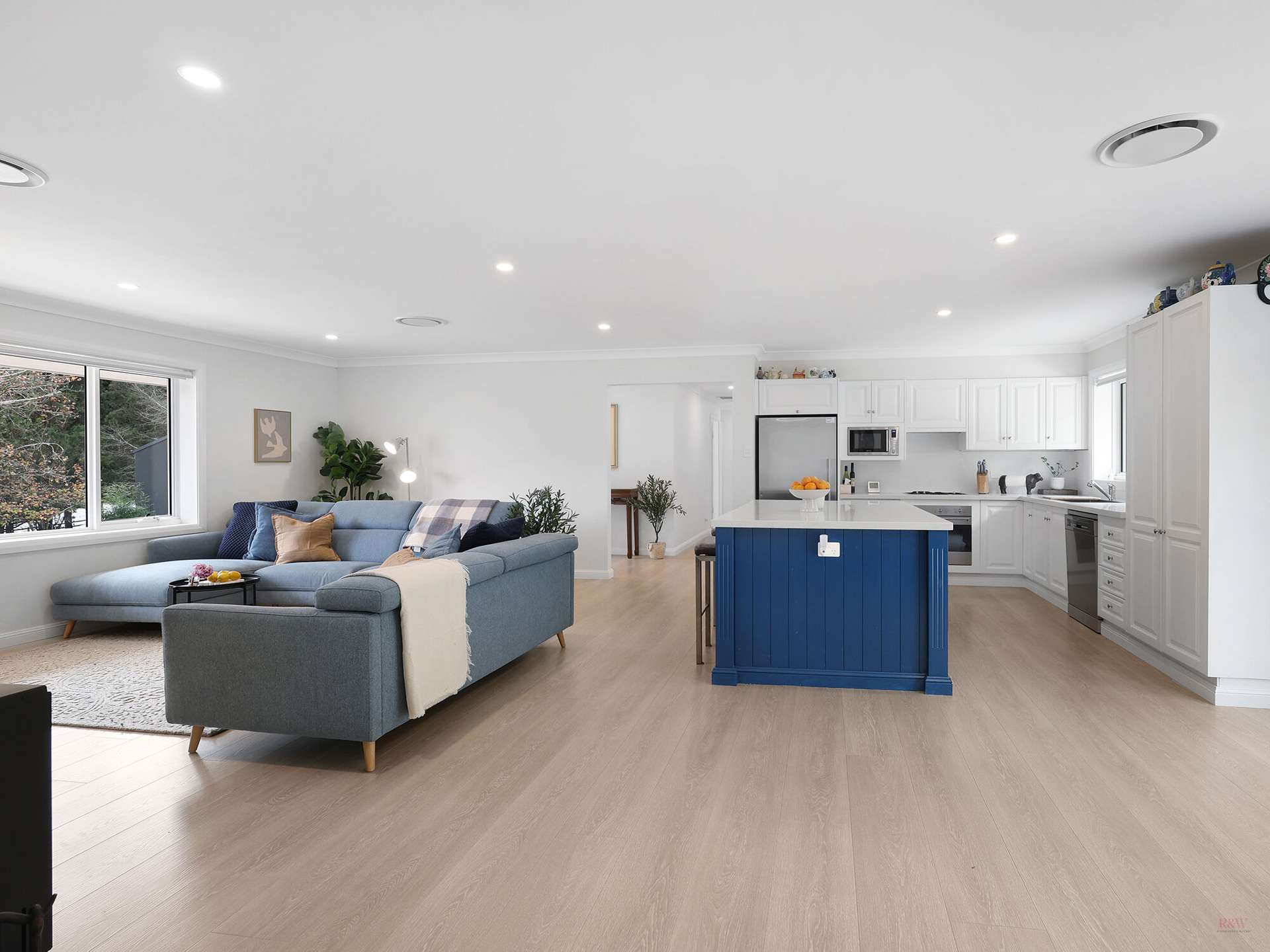 74-76 Mittagong Road, Bowral For Sale by Farmbuy.com - image 6