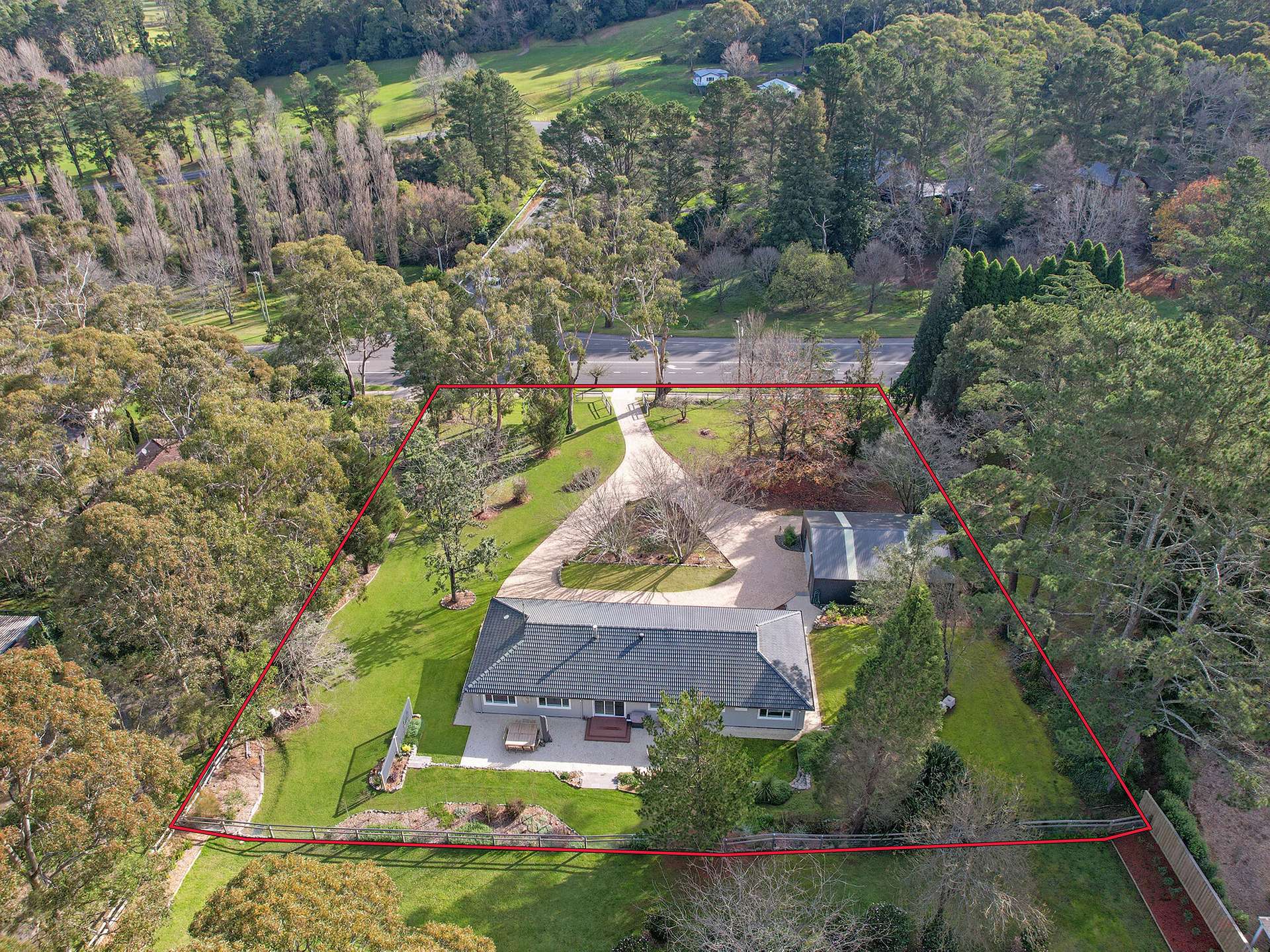 74-76 Mittagong Road, Bowral For Sale by Farmbuy.com - image 2