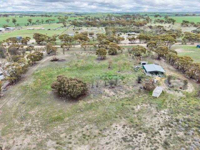 48 Bourke Street, Meckering For Sale by Farmbuy.com - image 6