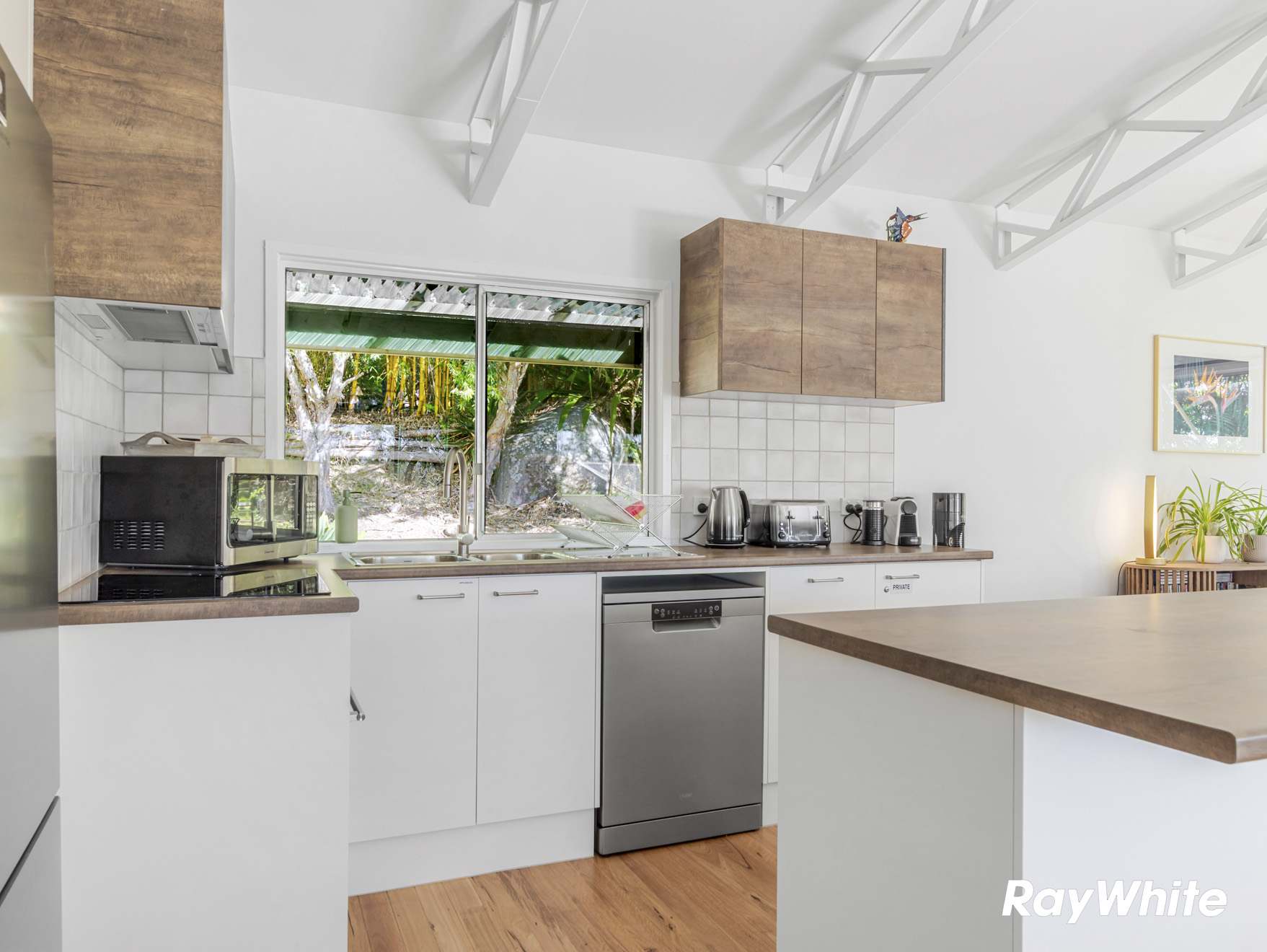 6 Halyard Drive, Moruya Heads For Sale by Farmbuy.com - image 3