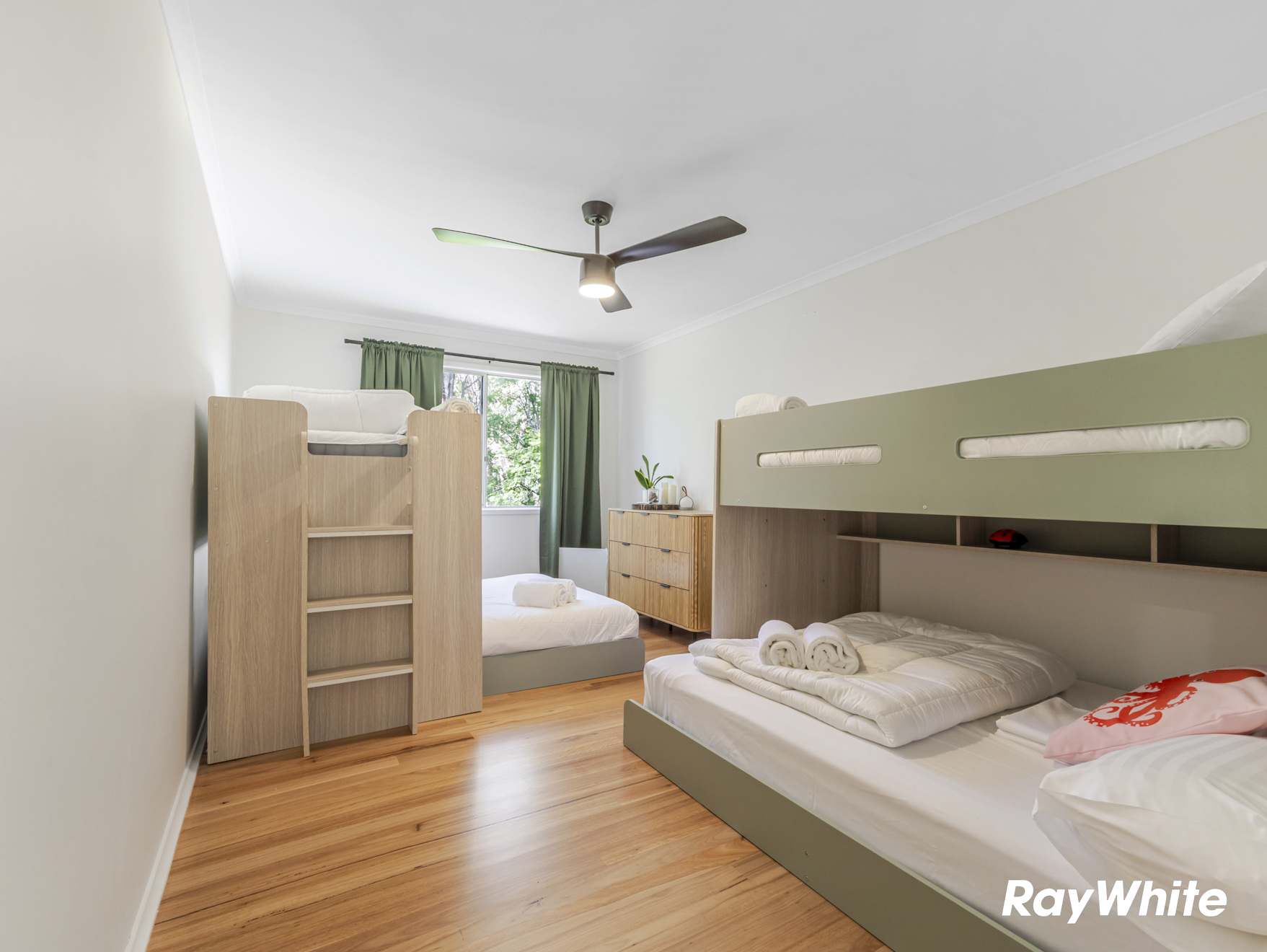 6 Halyard Drive, Moruya Heads For Sale by Farmbuy.com - image 29