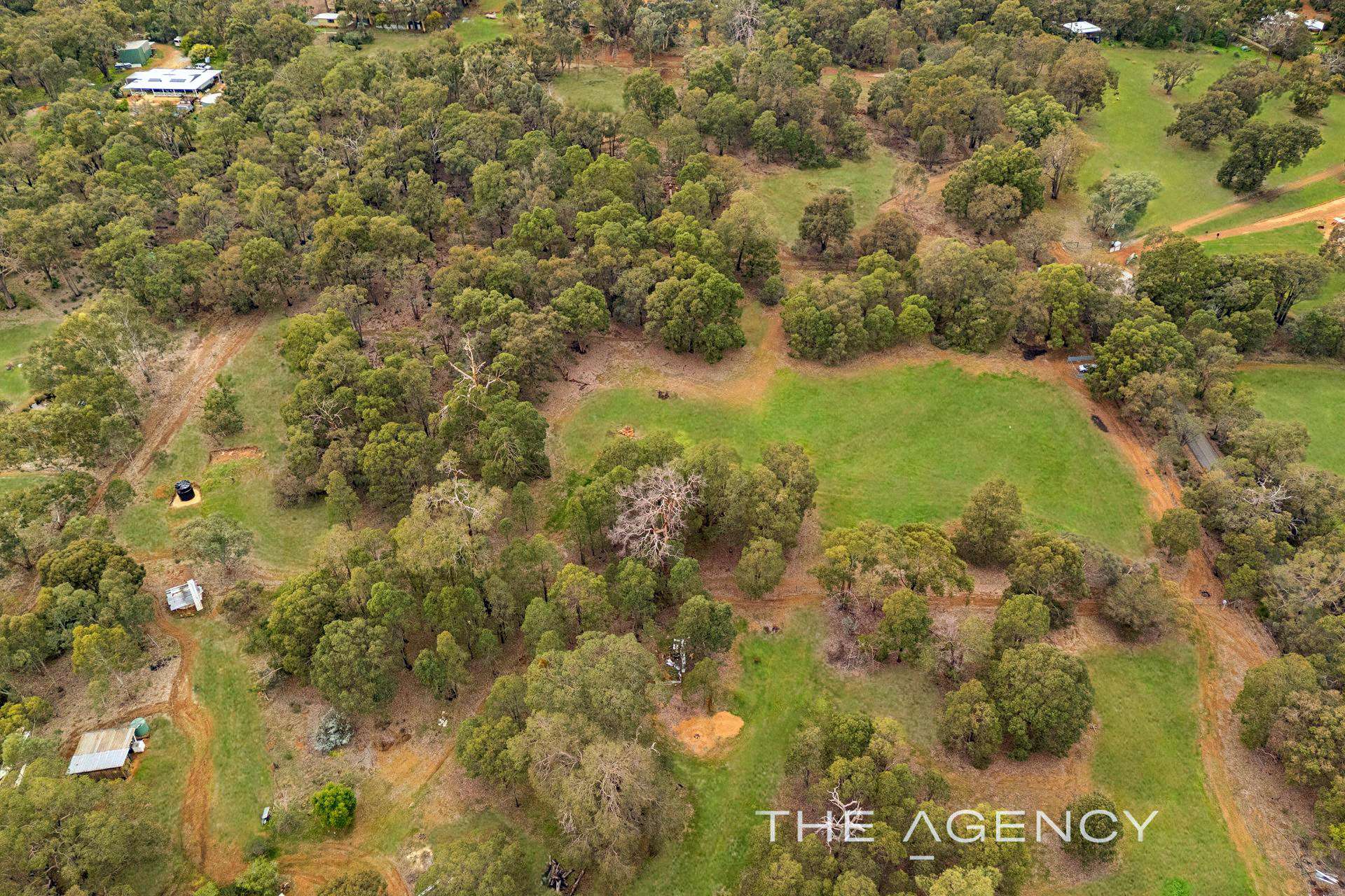 567 Dinsdale Road, Wooroloo For Sale by Farmbuy.com - image 11