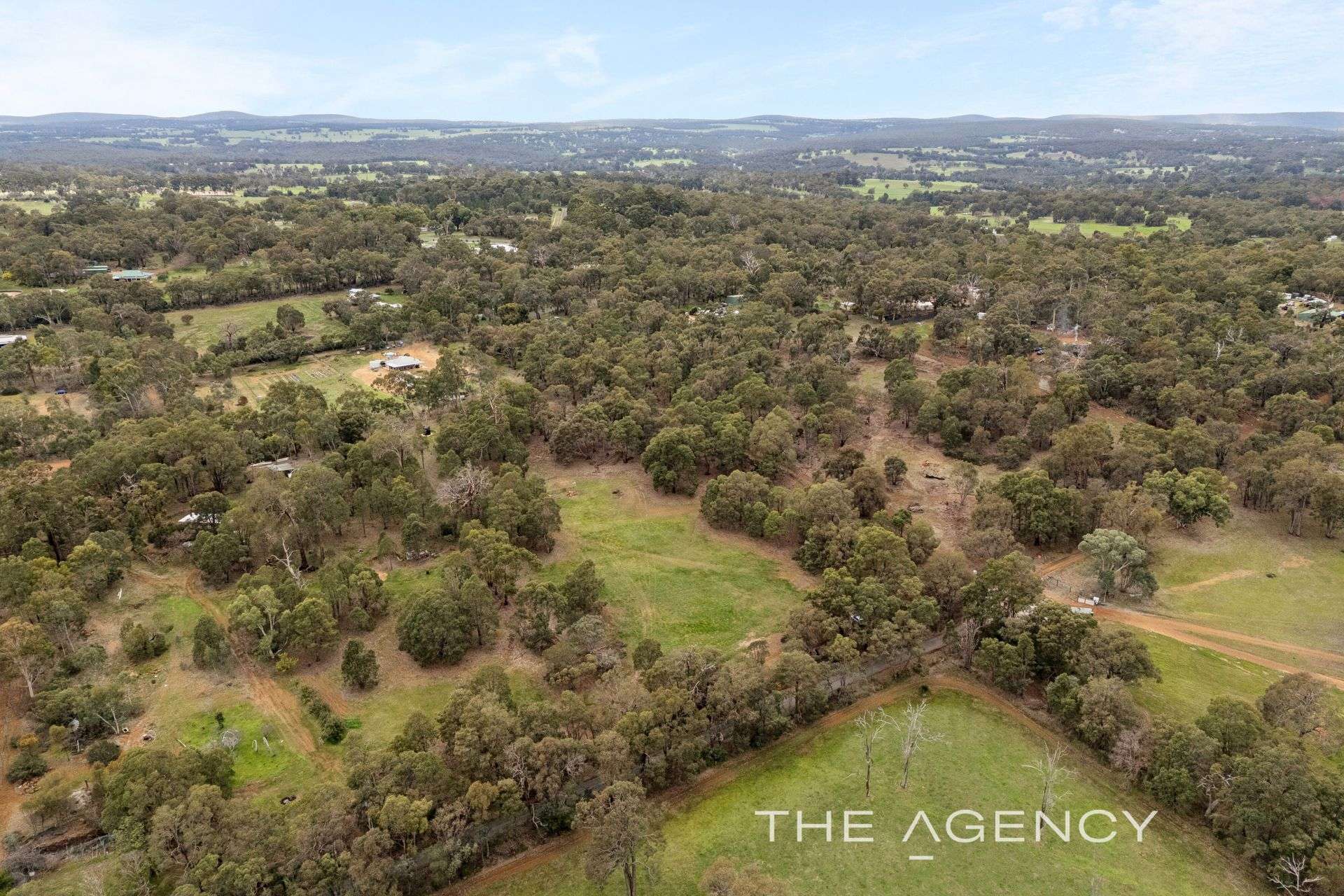567 Dinsdale Road, Wooroloo For Sale by Farmbuy.com - image 14