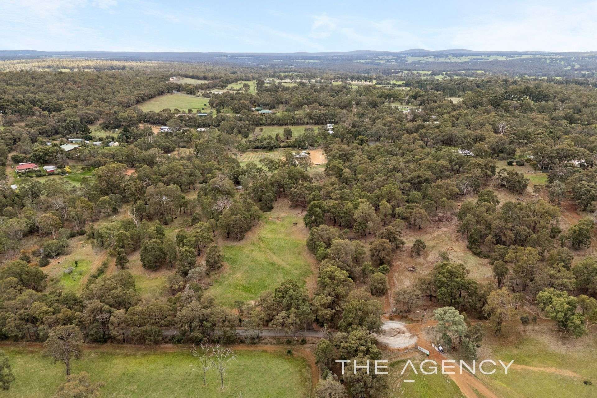 567 Dinsdale Road, Wooroloo For Sale by Farmbuy.com - image 13