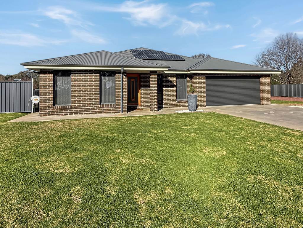 129 Lonnie Road, Leeton NSW 2705