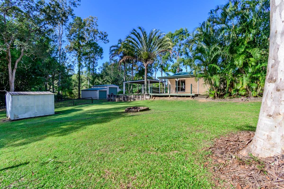 10 Harper Road, Bellmere For Sale by Farmbuy.com - image 19