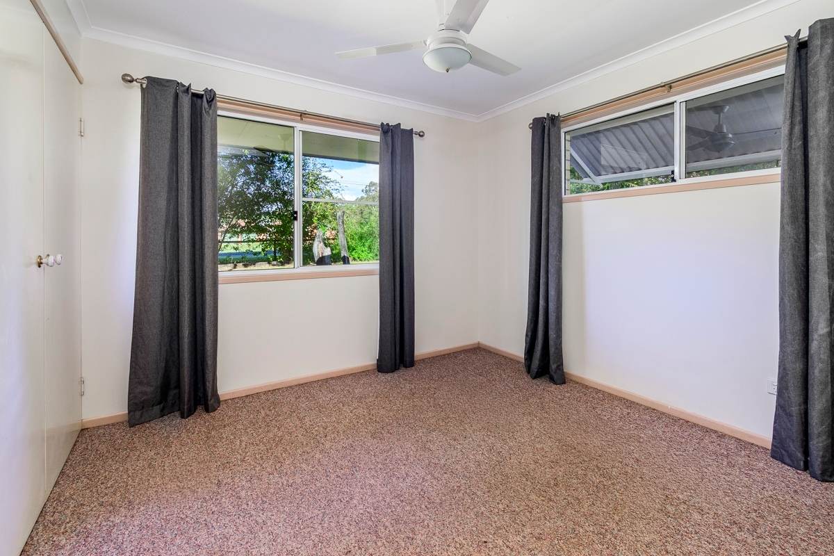 10 Harper Road, Bellmere For Sale by Farmbuy.com - image 11