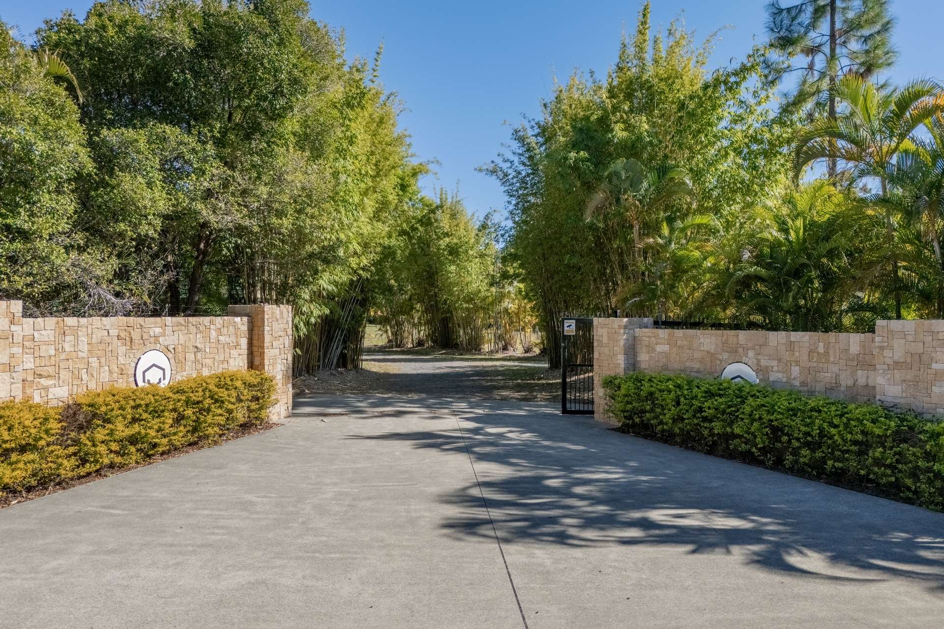 1 Connection Road, Glenview For Sale by Farmbuy.com - image 7