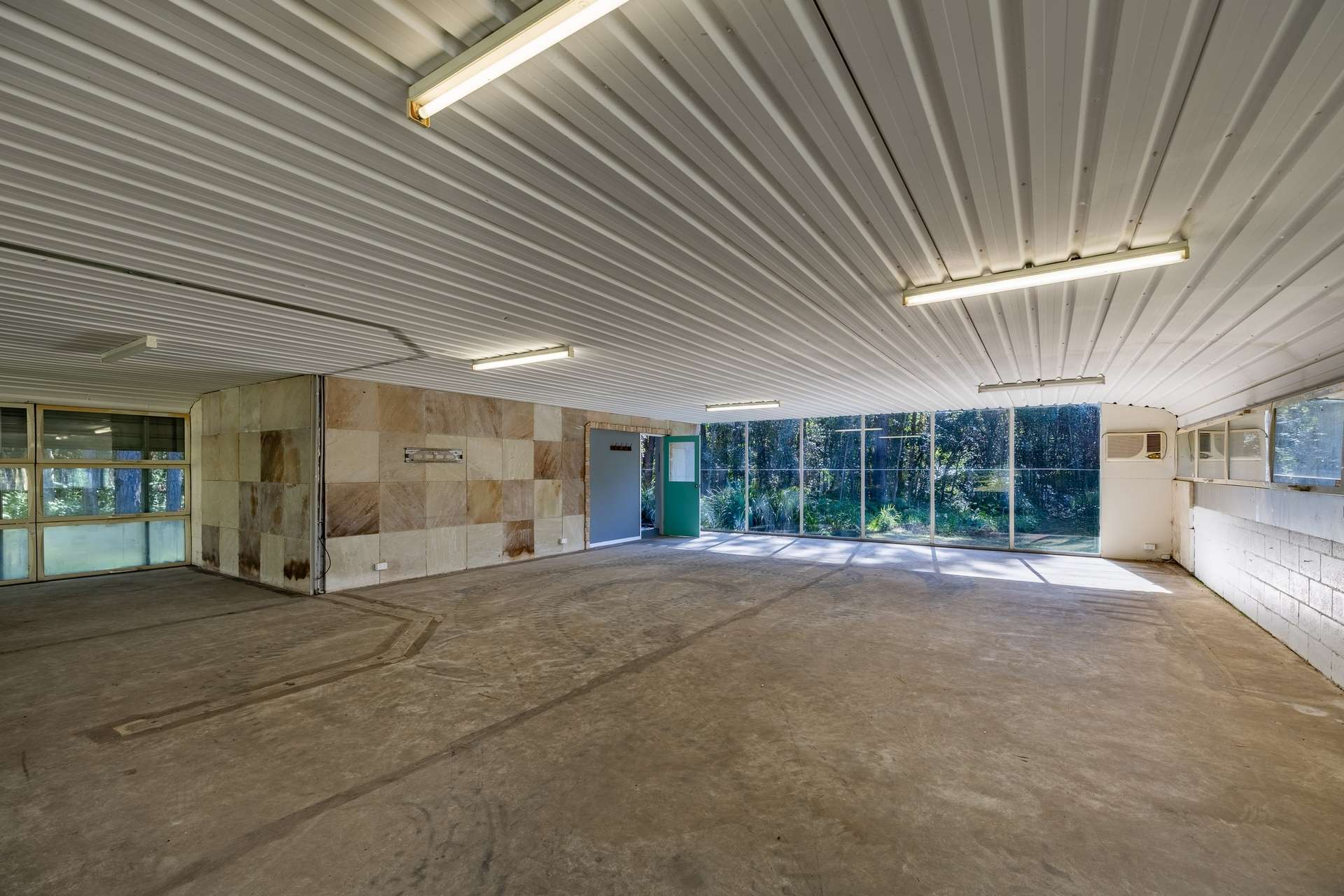 1 Connection Road, Glenview For Sale by Farmbuy.com - image 13