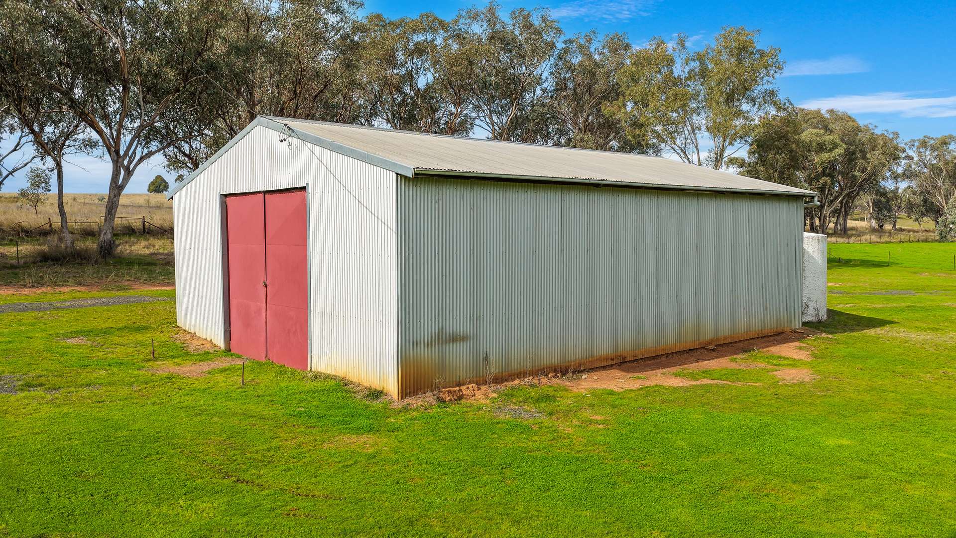 293 Meadows Lane, Tamworth For Sale by Farmbuy.com - image 10