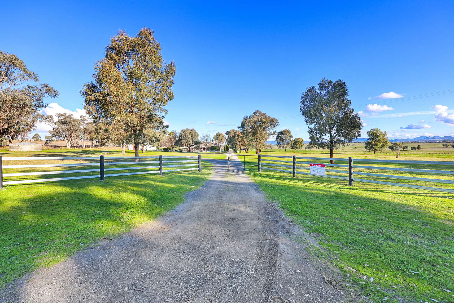 293 Meadows Lane, Tamworth For Sale by Farmbuy.com - image 2